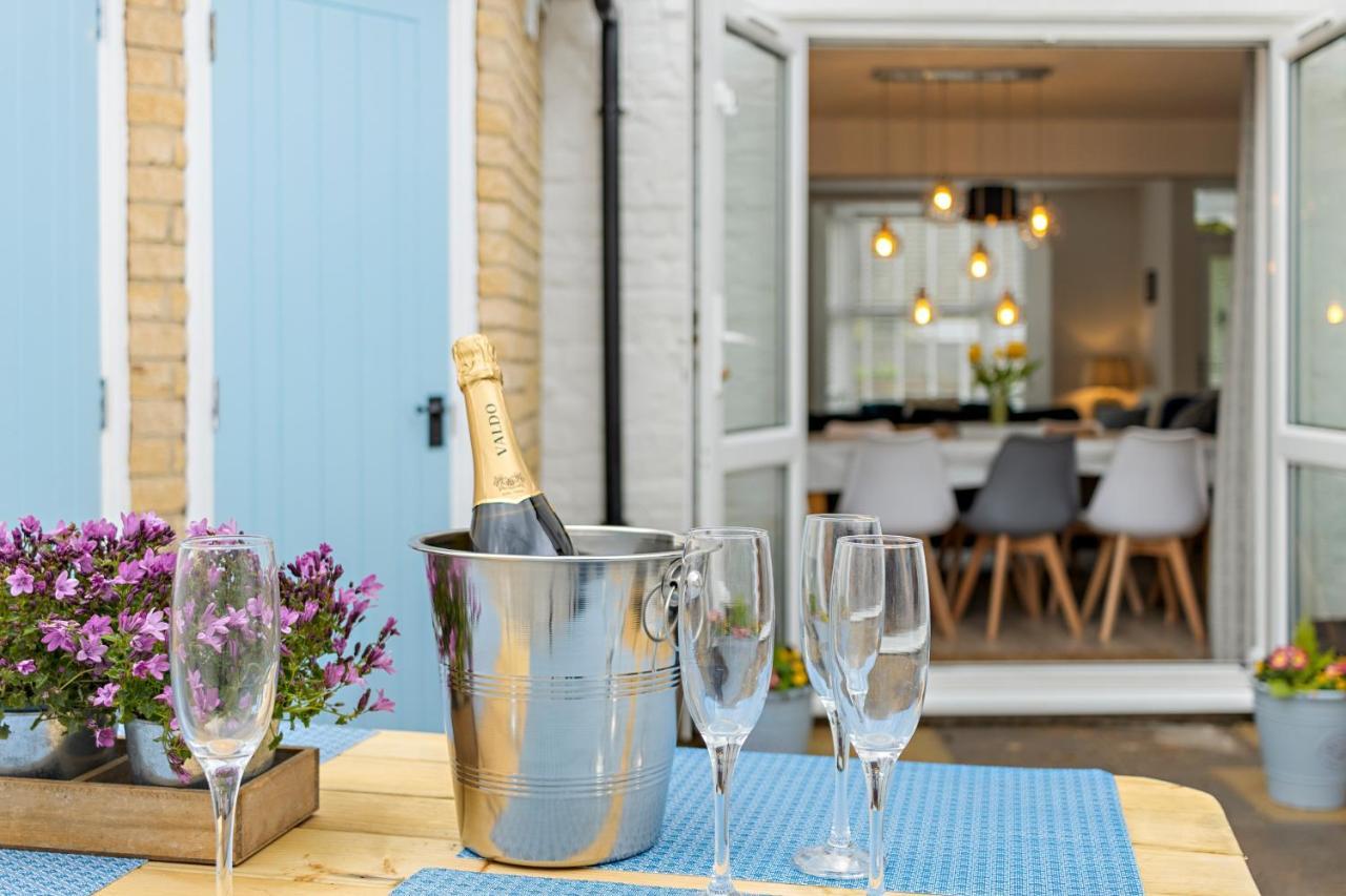9 Riverside * Sidmouth